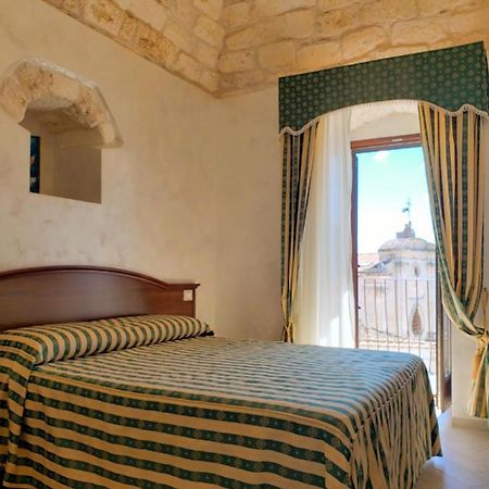 Rooms Dimora Arco - Affitti Brevi Italia Monte SantʼAngelo Kültér fotó