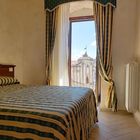 Rooms Dimora Arco - Affitti Brevi Italia Monte SantʼAngelo Kültér fotó
