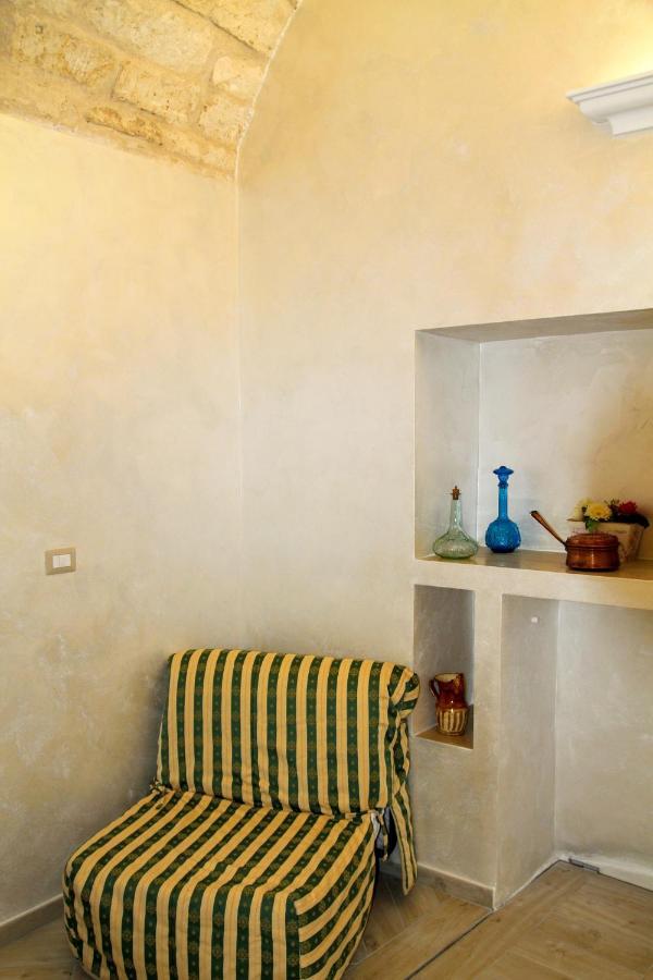 Rooms Dimora Arco - Affitti Brevi Italia Monte SantʼAngelo Kültér fotó