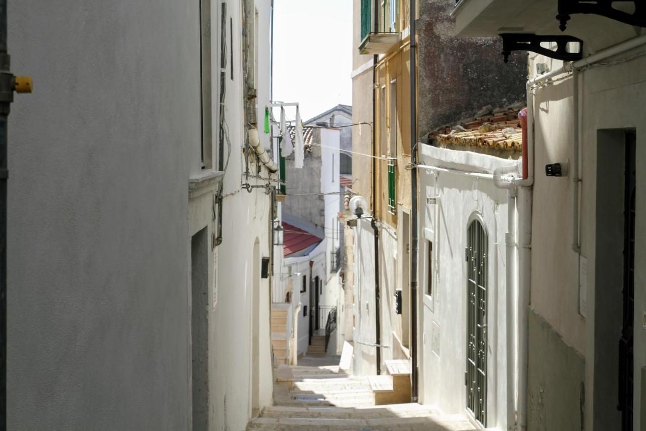 Rooms Dimora Arco - Affitti Brevi Italia Monte SantʼAngelo Kültér fotó
