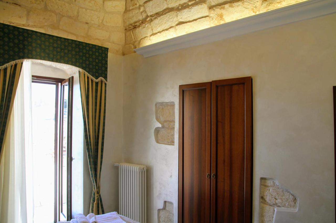 Rooms Dimora Arco - Affitti Brevi Italia Monte SantʼAngelo Kültér fotó